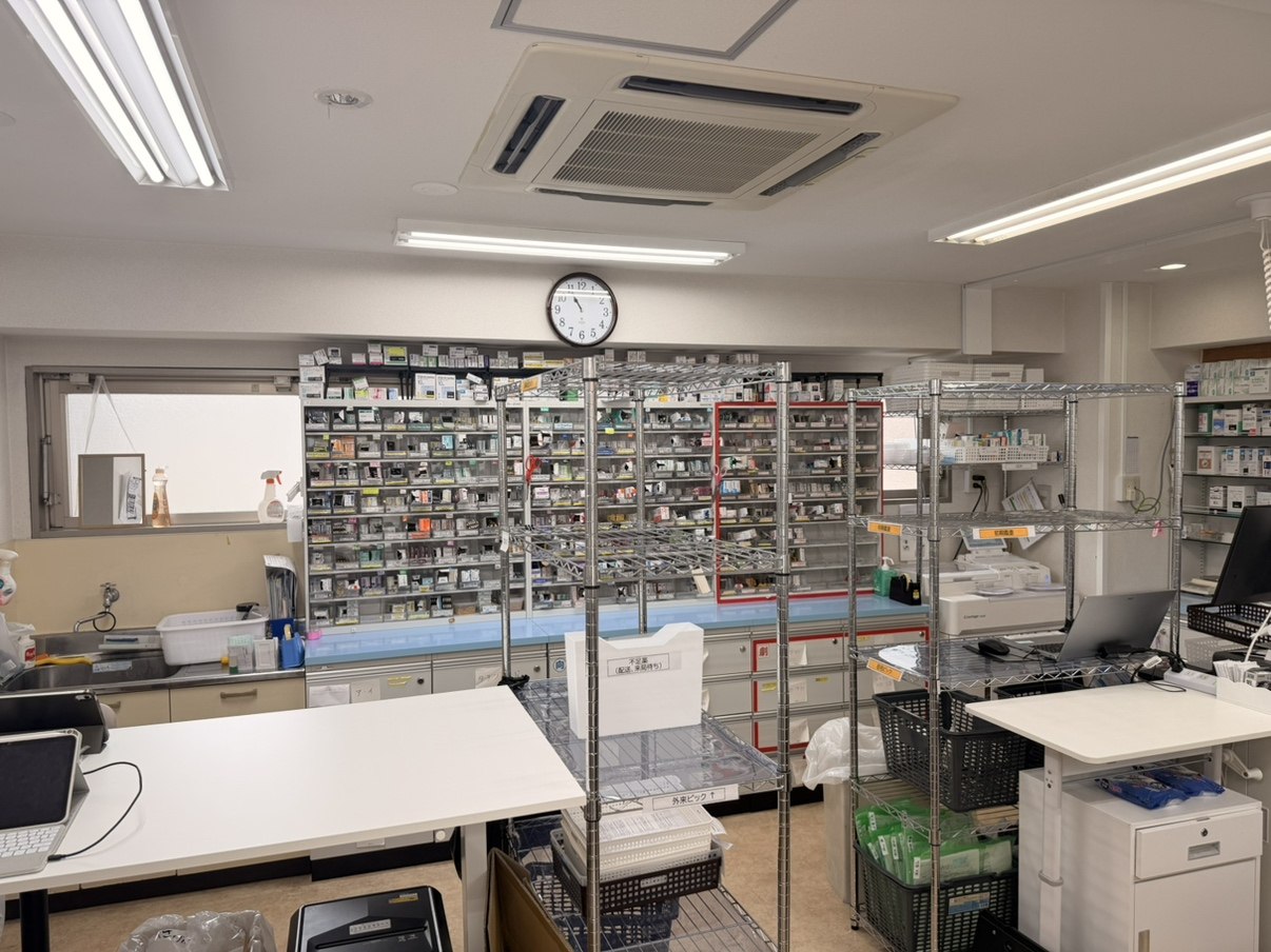 ほうもん薬局 江戸川店の調剤室
