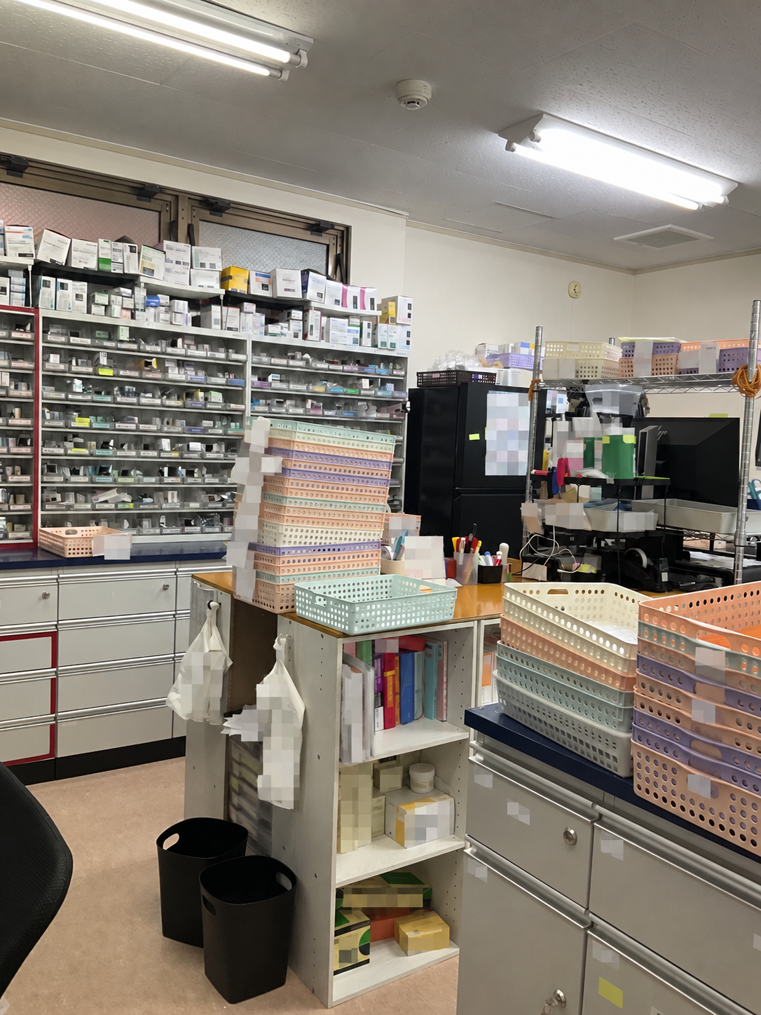 ほうもん薬局 江東店の調剤室